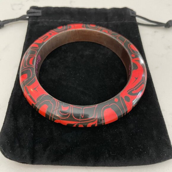 Eagle Resin Bracelet Handcrafted by Gordon White - Haida Red + Black Sz OS - Picture 4 of 4